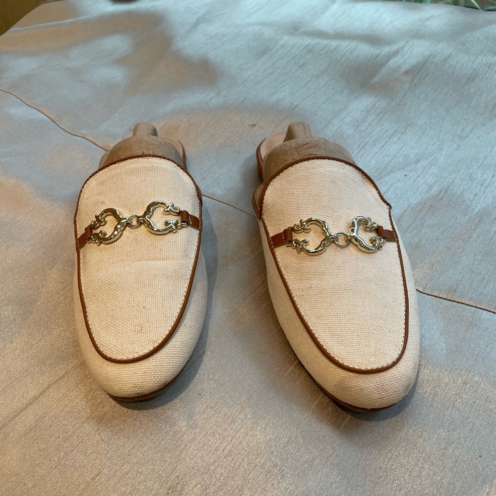 C Wonder Melio size 10